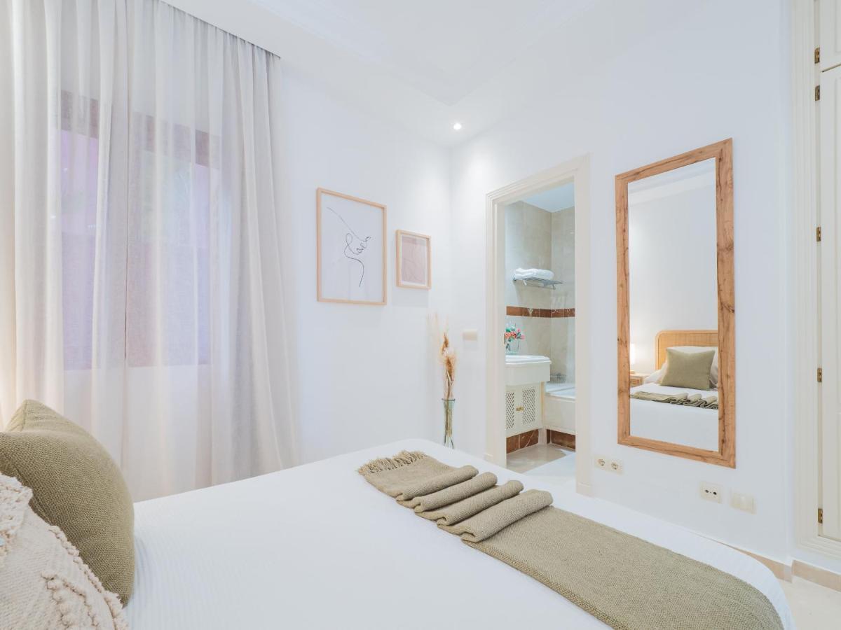 Cubo'S Beach & Parking Jardines De Don Carlos Marbella Eksteriør billede