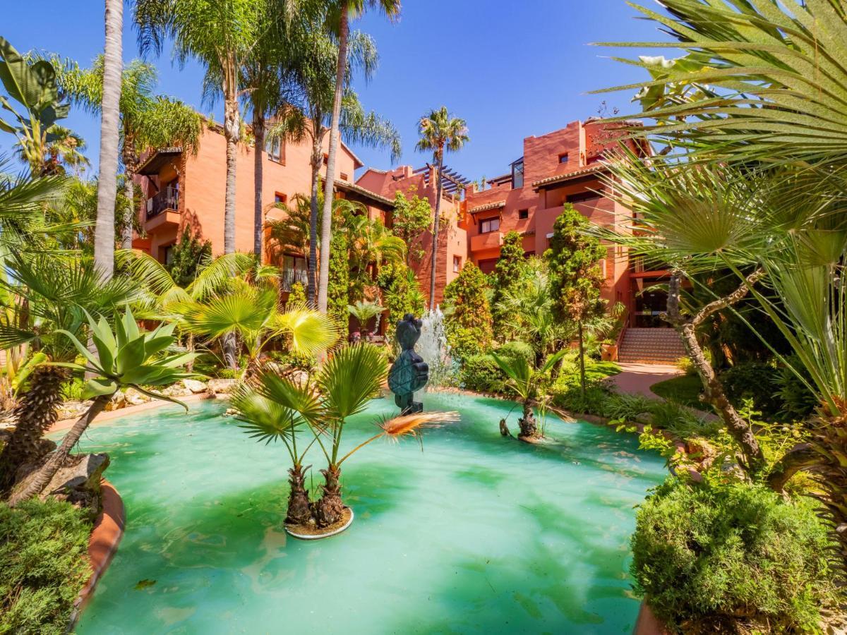Cubo'S Beach & Parking Jardines De Don Carlos Marbella Eksteriør billede